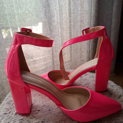 Heels with buckle new, fluorescent pink, size 37