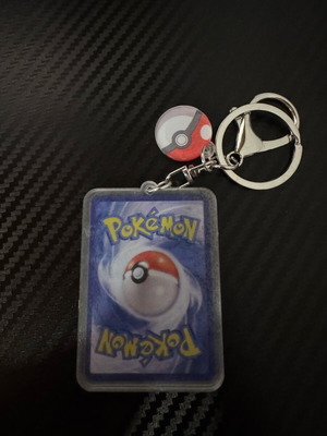 Charizard keychain card-shaped new