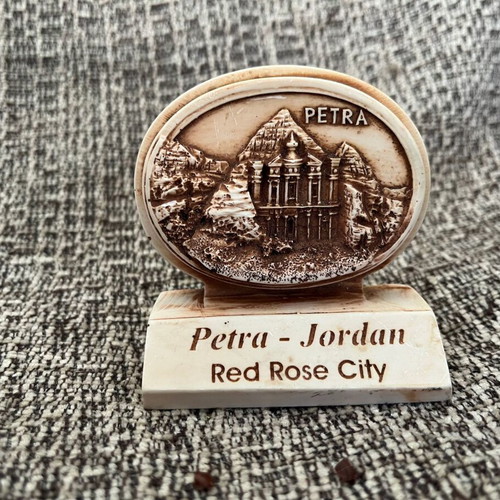 Petra – Jordan Red Rose City decorative souvenir like new