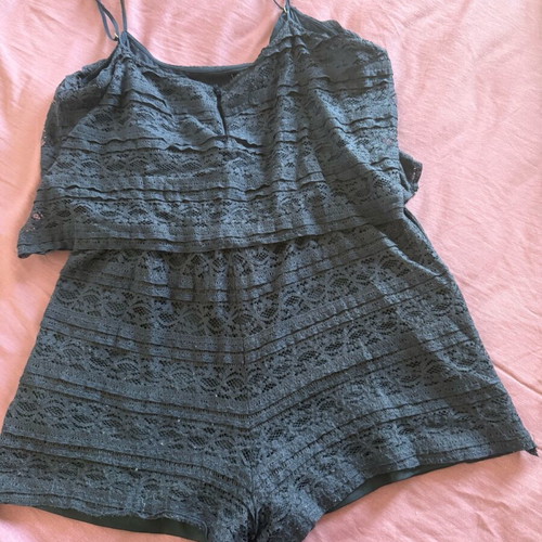 Zara one-piece shorts blue navy color like new with lace