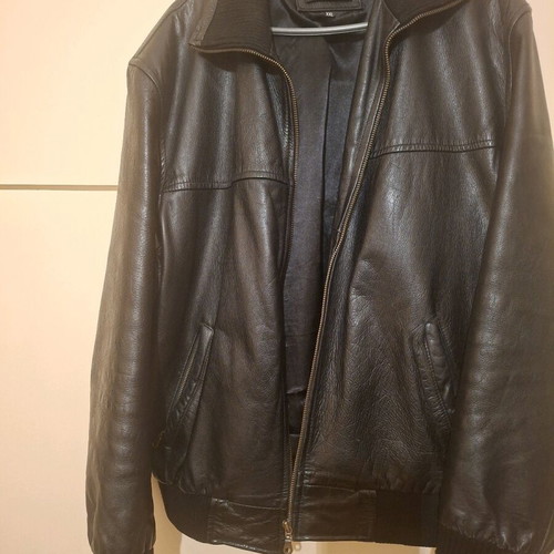 Leather jacket black XL like new