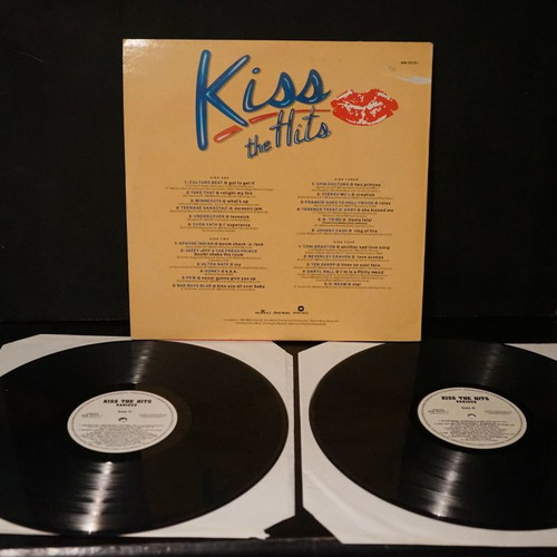 Kiss The Hits double record used, pop
