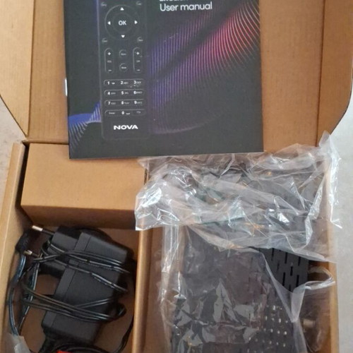 Nova decoder like new with remote control