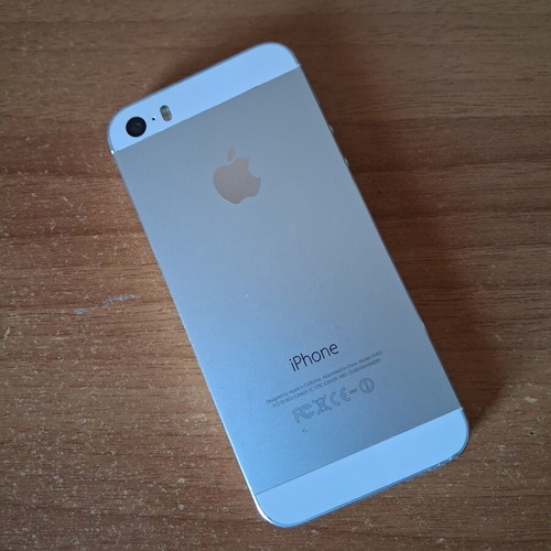 Apple iPhone 5s 16GB, white, unlocked