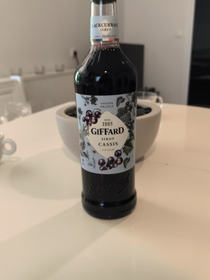 Giffard Sirop Cassis 1L new, sealed