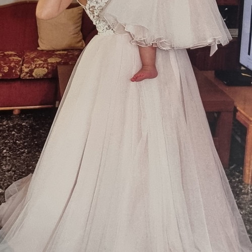Handmade wedding dress used with lace, white with pink confetti shades