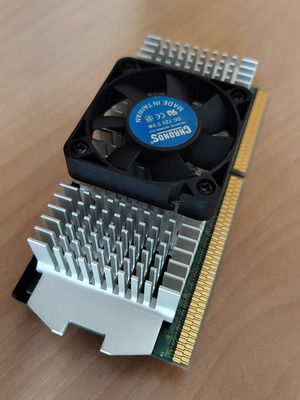 Pentium III 500 MHz CPU used, Slot 1, Katmai architecture