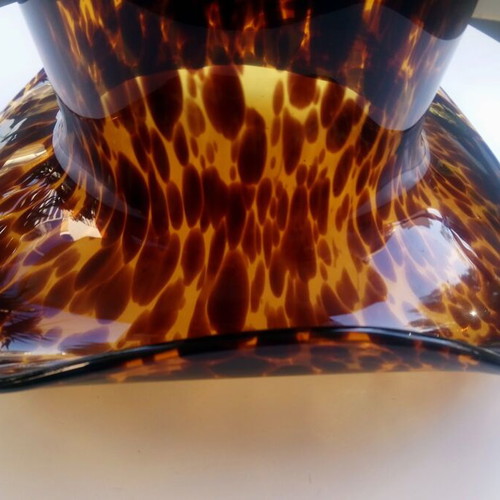 Tartaruga vase new, hat-shaped glass from Italian factory