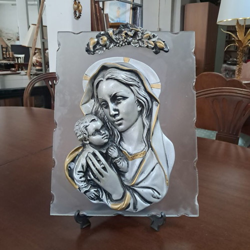 Embossed Virgin Mary image in glass frame like new