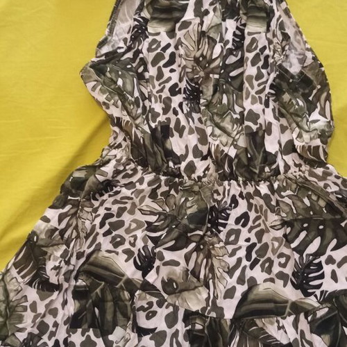 Attrattivo one size dress new, short, white and green