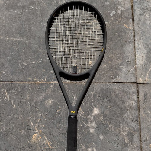 Spalding Graphite Tennis Racket with Original Case like new