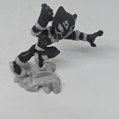 Black Panther Marvel Kinder Joy figure like new
