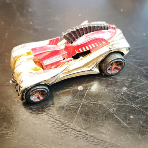 Hot Wheels 2012 Troy Soldier gold used, good condition