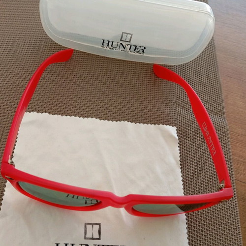 Hunter sunglasses like new, red