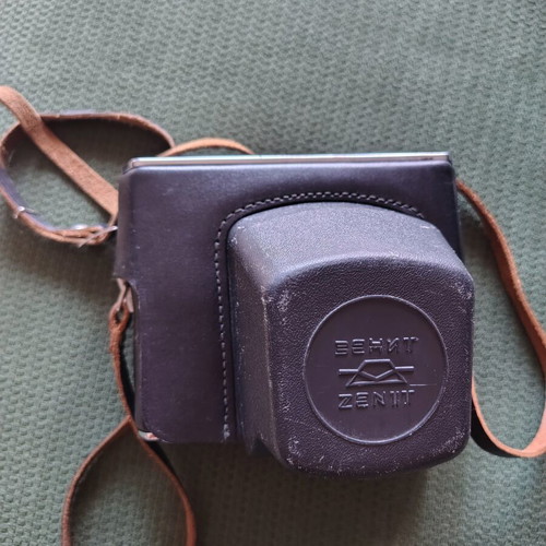 Zenit 12xp camera like new with case