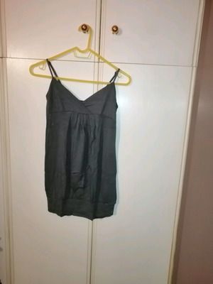Τιραντάκι σκούρο γκρι Bershka, νούμερο S