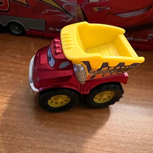 Cars Tonka dump truck toy by Hasbro 2018 like new
