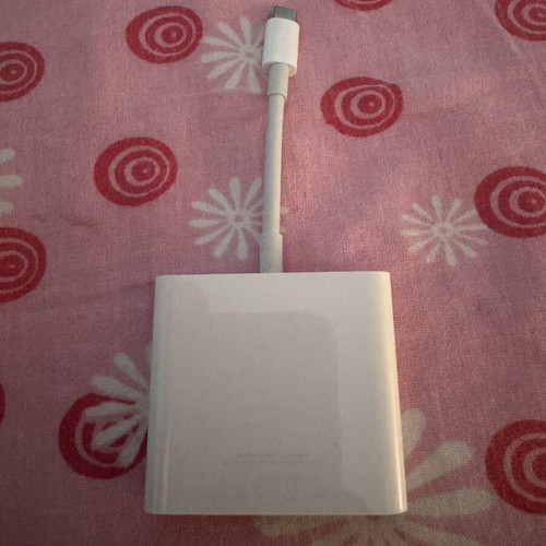Apple USB-C Digital AV Multiport Adapter new