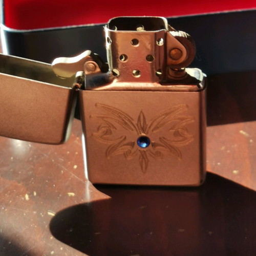 Zippo lighters used, set of 2 vintage collectible