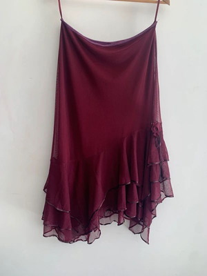 Skirt L, brown and red, heavy elastic fabric with lining