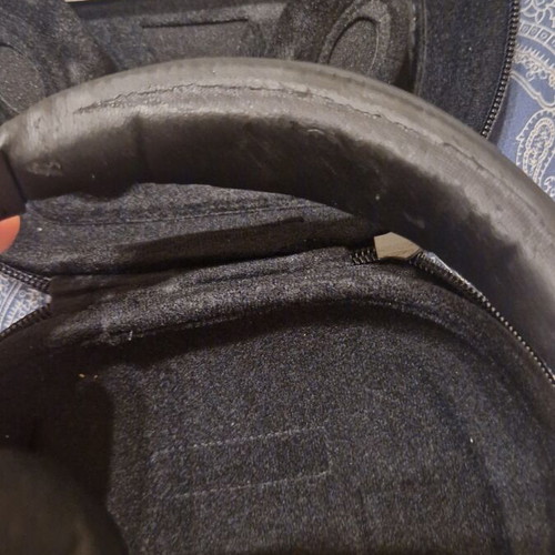 Bose QuietComfort 15 noise cancelling wired headphones