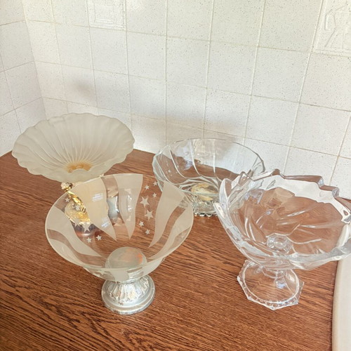 Crystal and glass bowl set with decorative clock, like new