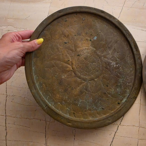 Copper trays, set of two