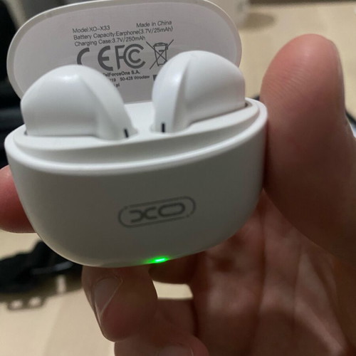 XO X33 Bluetooth handsfree earbuds with charging case white new