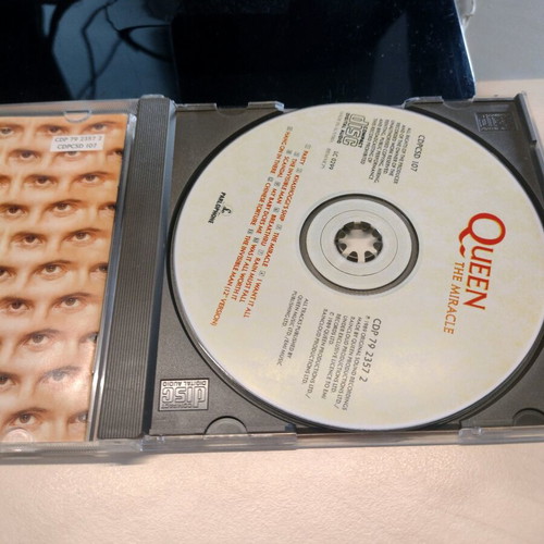 Queen The Miracle CD like new