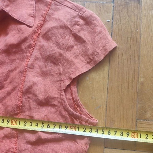 Patrick B Paris orange sleeveless top 100% linen, size S like new