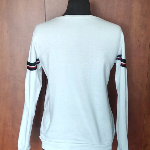 White Pepper & Mint Heart Breaker sweatshirt like new