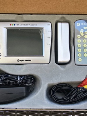 Roadstar LCD-3500K/S мини AV/TV монитор, пълен комплект и колекционерски