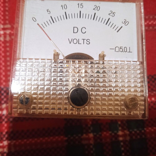 DC voltmeter analog gauge like new