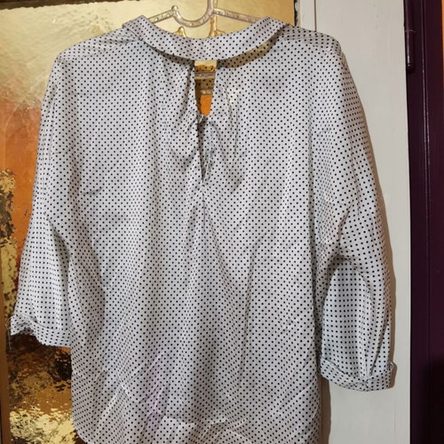 White shirt with black dots Zara used, size M