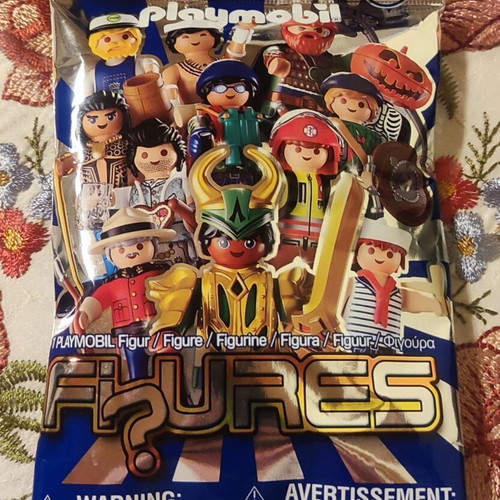 Playmobil Golden Warrior Series 28 new, sealed packaging