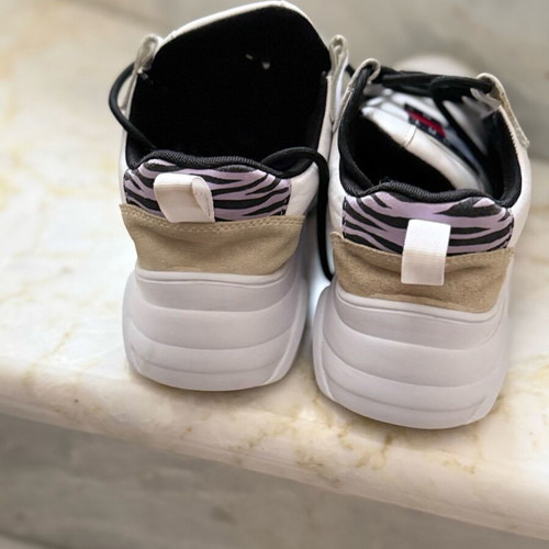Tommy Hilfiger white sneakers like new, size 38