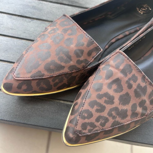 Axel Leopard Ballerinas New with Gold Trim