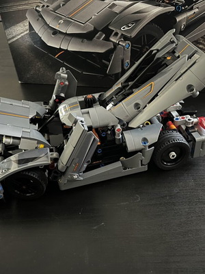 LEGO Technic Koenigsegg Jesko Absolut set 42173