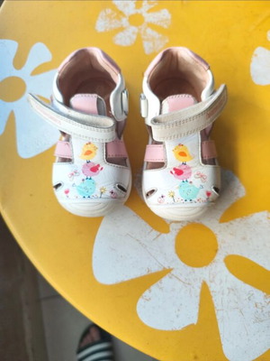Biomecanics sandals size 21 used for girls