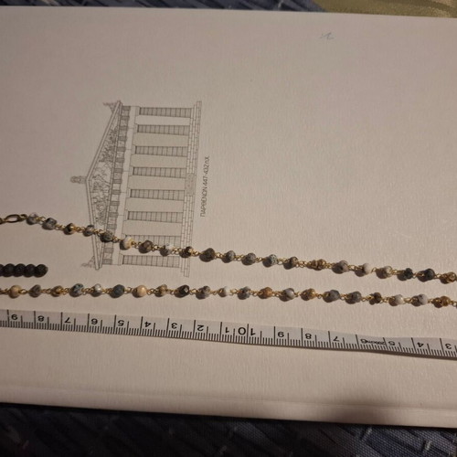 Handmade necklace like new with bicolor beads and gold elephant detail