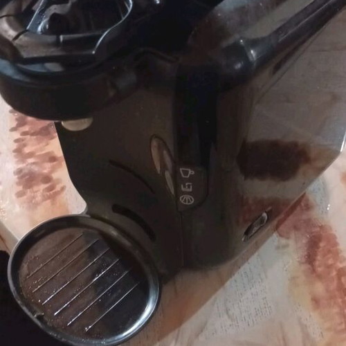 BOSH TASSIMO καφετιέρα μεταχειρισμένη, για ανταλλακτικά με θέμα στο δοχείο νερού