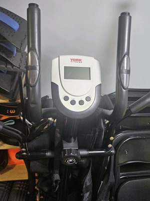 York Fitness step elliptical like new in good condition