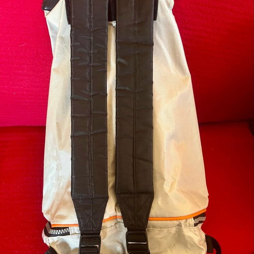 Umbro authentic backpack like new, gray and orange