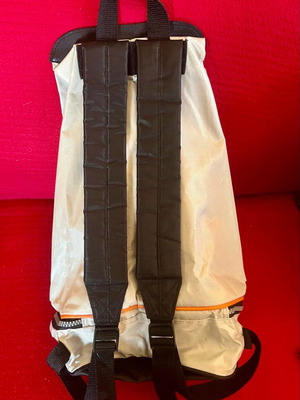 Umbro authentic backpack like new, gray and orange