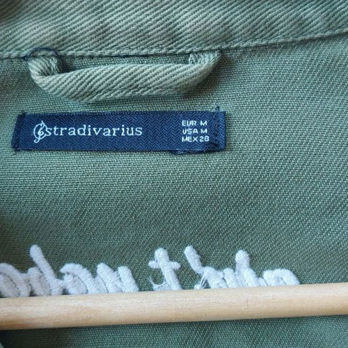 Stradivarius women's outerwear used, olive color, size M