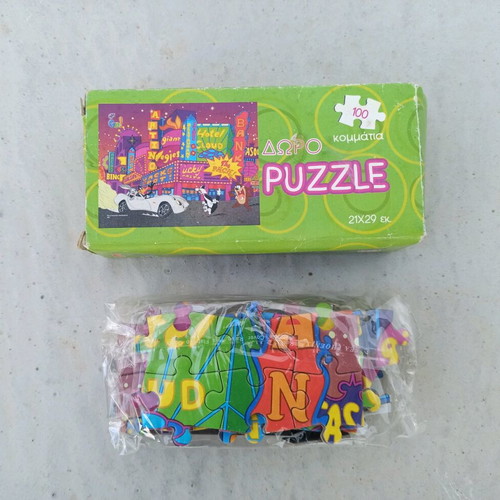 Looney Tunes puzzle used, 100 pieces