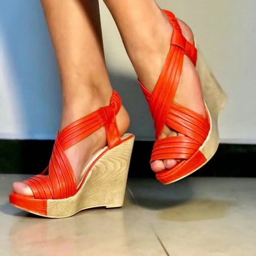 Italian orange platform sandals like new, 11 cm heel