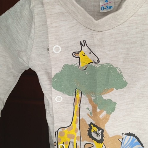 Baby bodysuit set for up to 3 months, like new, 3 pieces