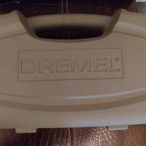Dremel 300 Series rotary tool new in box with accessories
