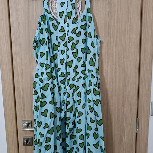 Dress like new with hearts, green and turquoise
